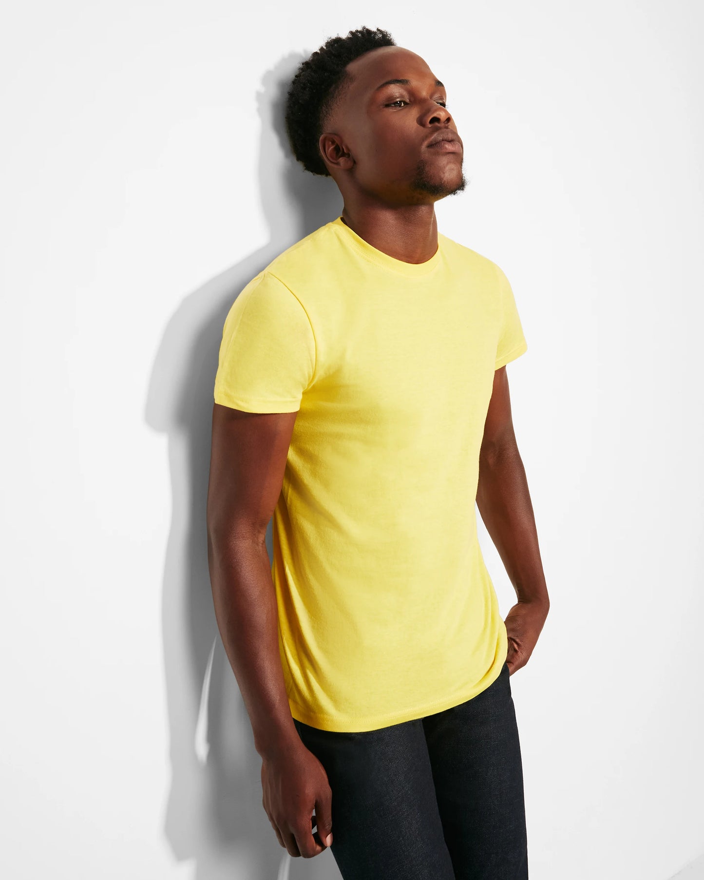 ROLY Pack de 3 Camisetas Básicas de Algodón 150g, Manga Corta en Gris, 100% Algodón, Perfectas para Otoño/Invierno, Comodidad y Estilo en Moda Masculina.