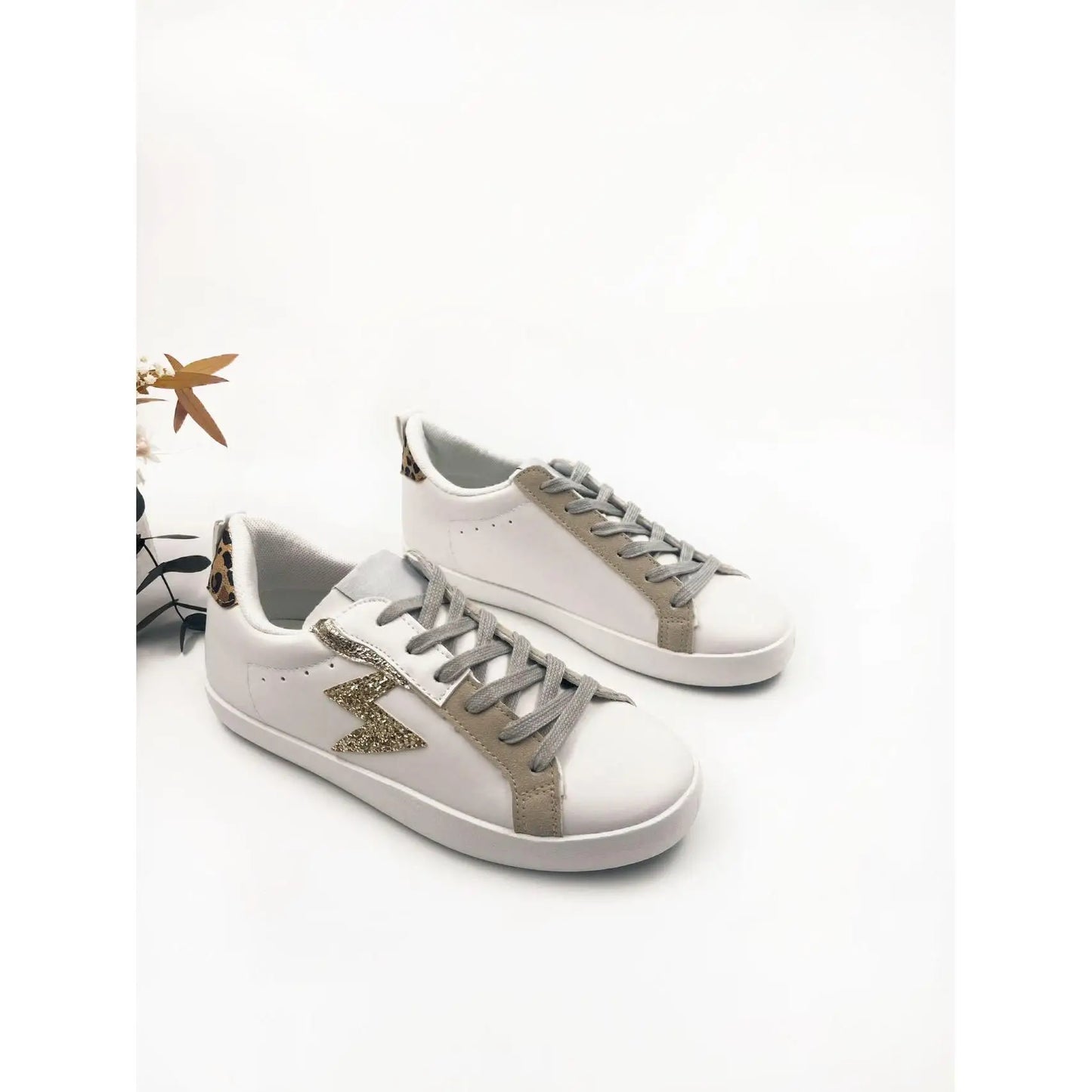 Women's Sneakers - Comfortable Lace-Up Sports Shoes, Abrasion-Resistant Rubber Sole, Versatile Styles in Various Colors, Easy-to-Clean Faux Leather Upper, Ideal for Daily Wear and Sports.