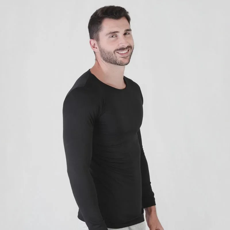 MVA Camiseta Térmica de Manga Larga 8100, Fabricada en 90% Poliamida y 10% Elastano, Cuello Redondo, Ajuste Slim y Diseño sin Costuras para Máxima Comodidad y Calor en Invierno. Perfecta para Deporte al Aire Libre o Uso Casual.